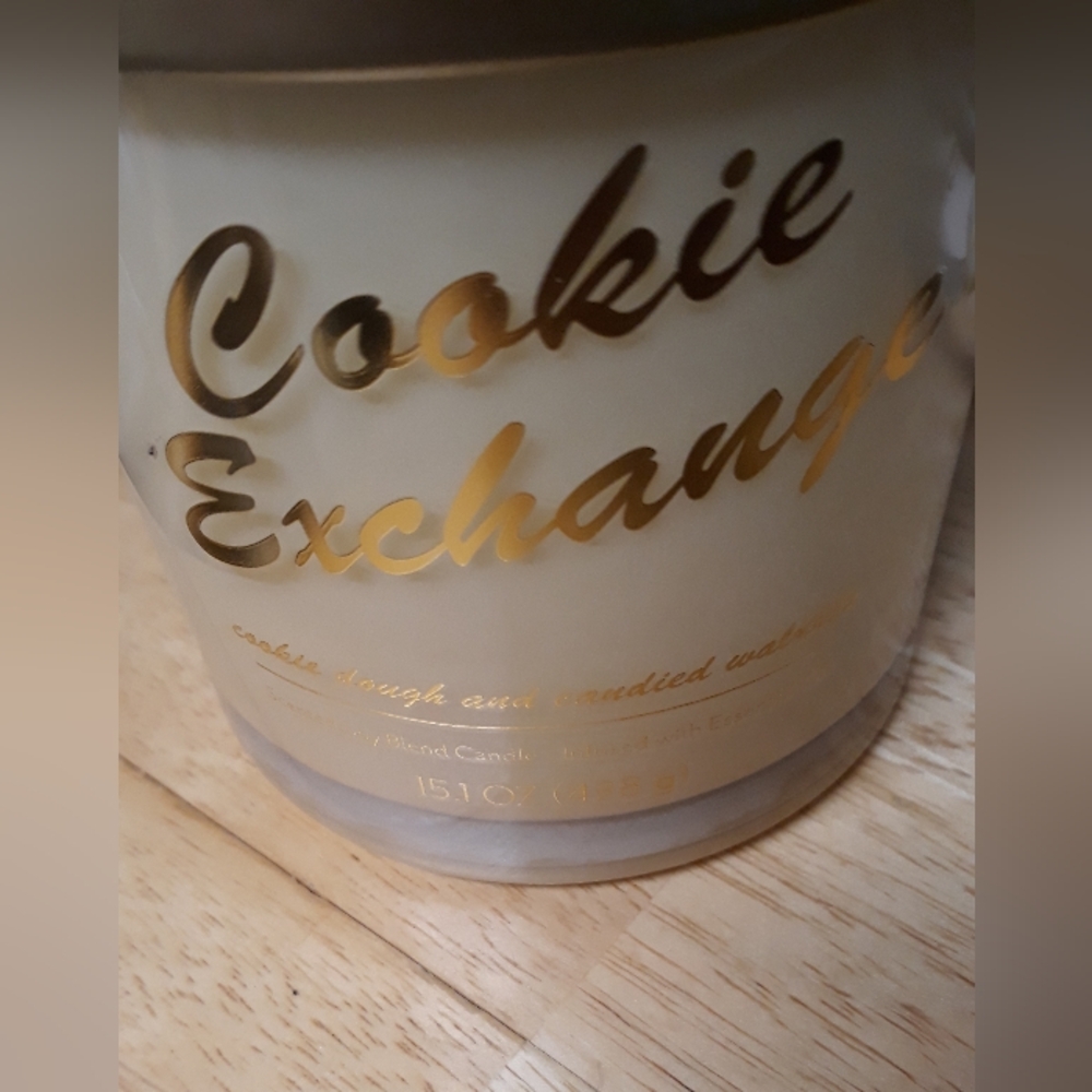 Candle 2 Wick Cookie Dough and Candied Walnuts Soy Natural Home Goods